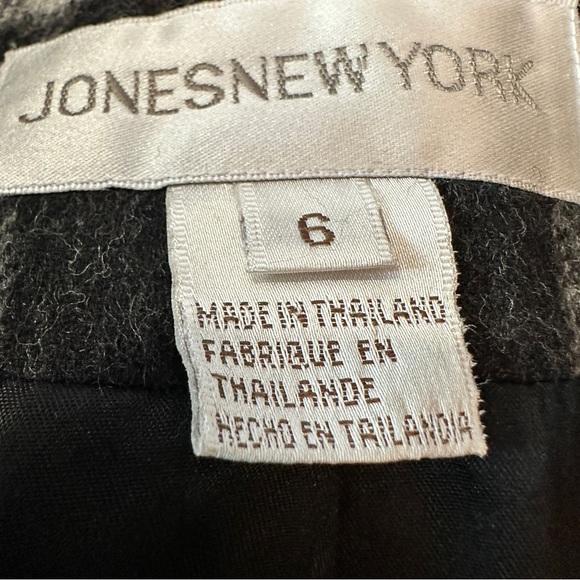 Jones New York Black Plaid Wool Blend Zip Jacket – Size 6 - Picture 10 of 16